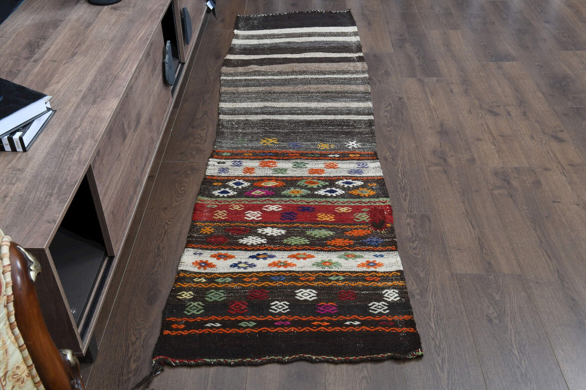 El yapımı vintage yolluk 66x229 cm çizgili desenli yün - ışık altında renk detayı