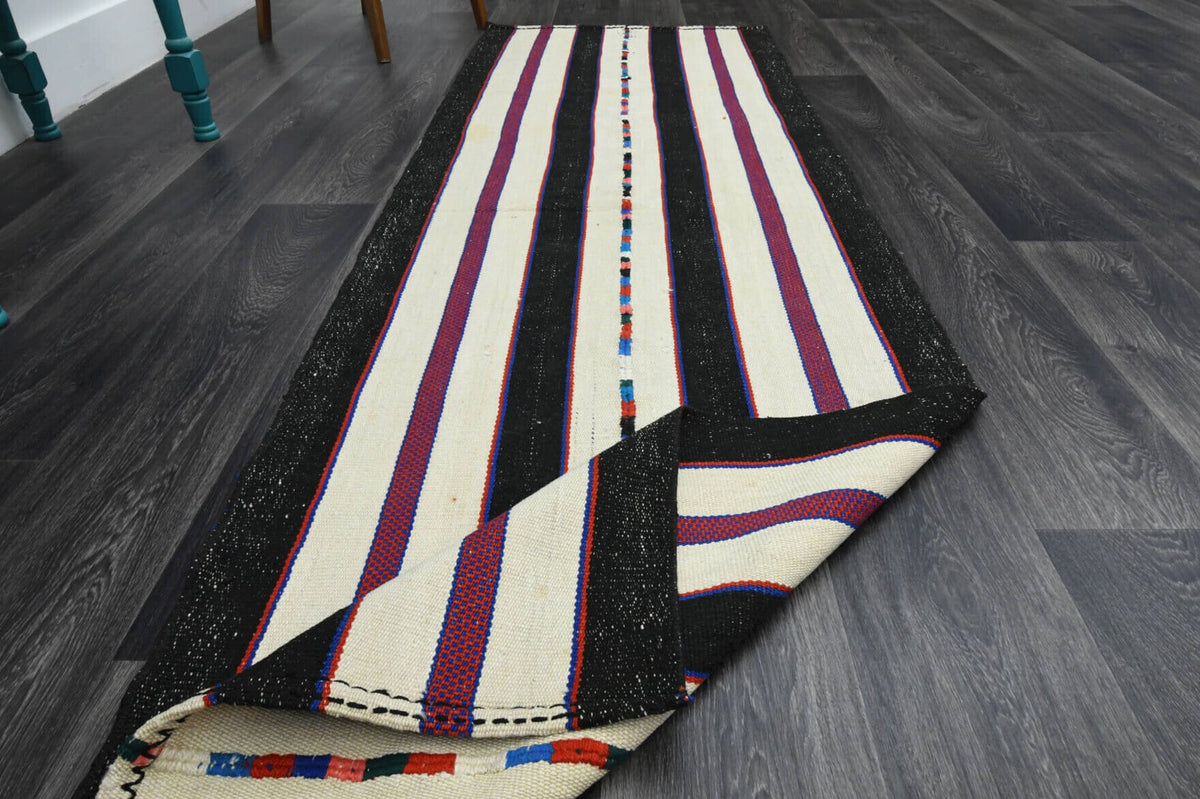 El yapımı vintage yolluk 81x259 cm çizgili desenli yün - ışık altında renk detayı