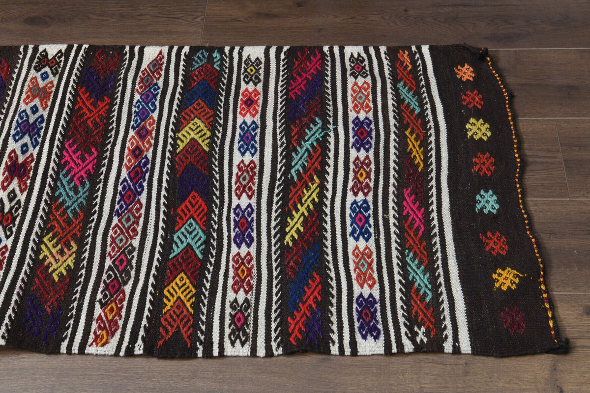 El yapımı vintage yolluk 74x300 cm i̇kat desenli yün - mekan görünümü