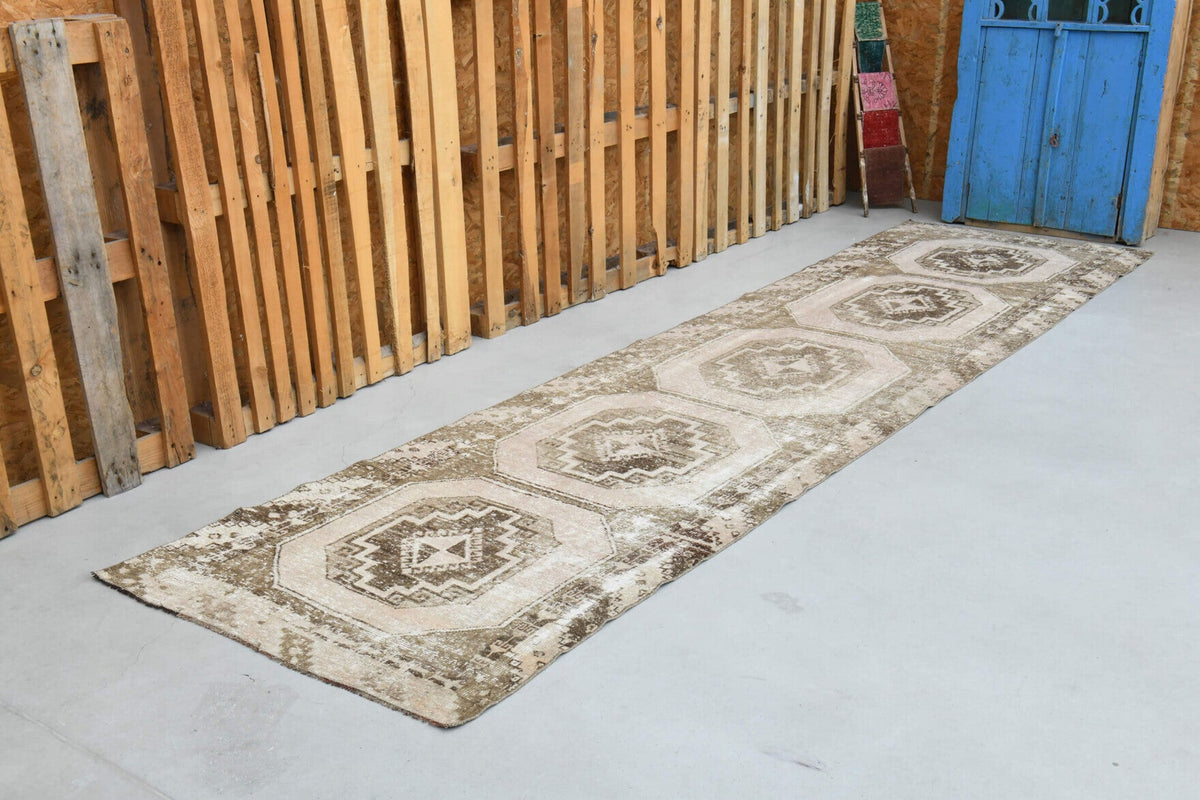 El yapımı vintage yolluk 97x371 cm geometrik desenli yün - yakın çekim doku detayı