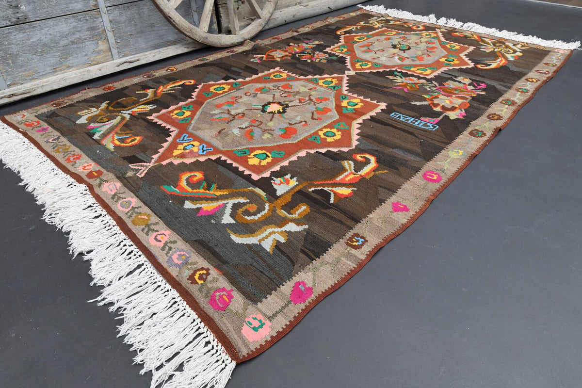 El yapımı vintage halı 185x310 cm oryantal desenli yün - kenar ve saçak detayı