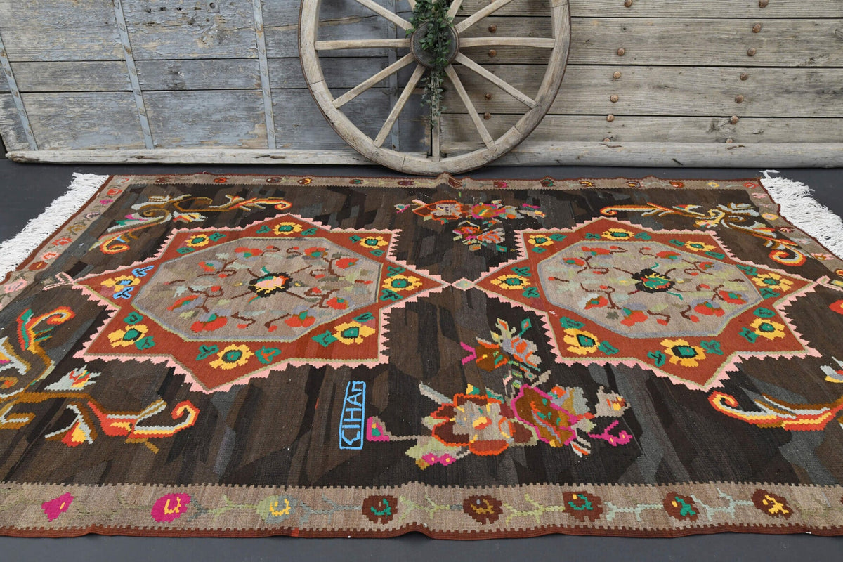 El yapımı vintage halı 185x310 cm oryantal desenli yün - mekan görünümü