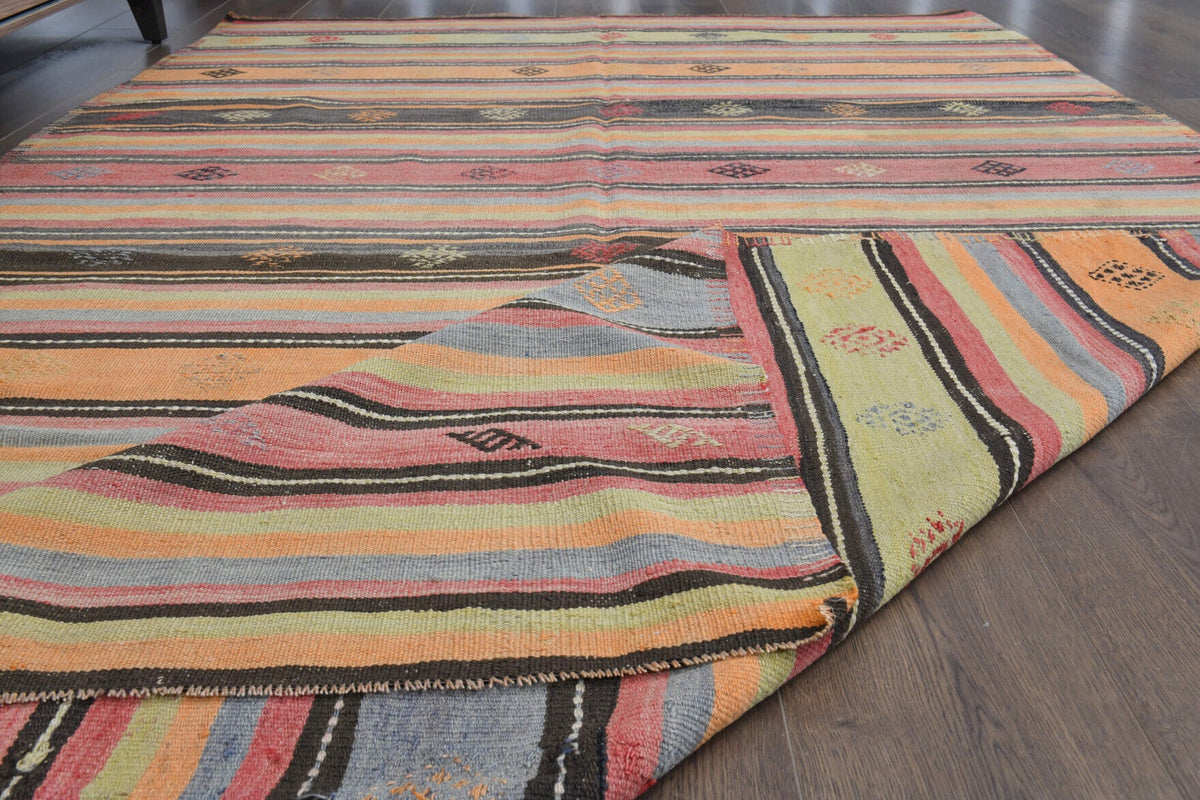 El yapımı vintage halı 165x279 cm oryantal desenli yün - mekan görünümü