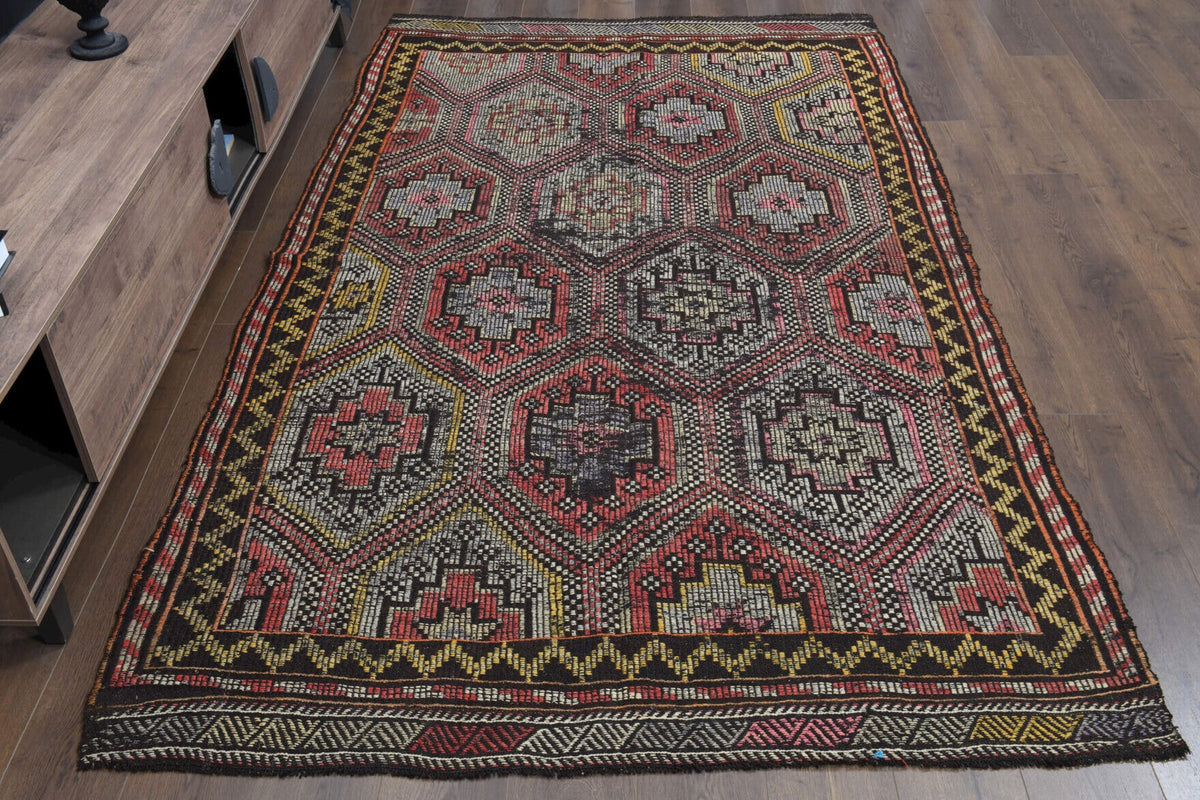 El yapımı vintage halı 170x272 cm oryantal desenli yün - detay görünümü