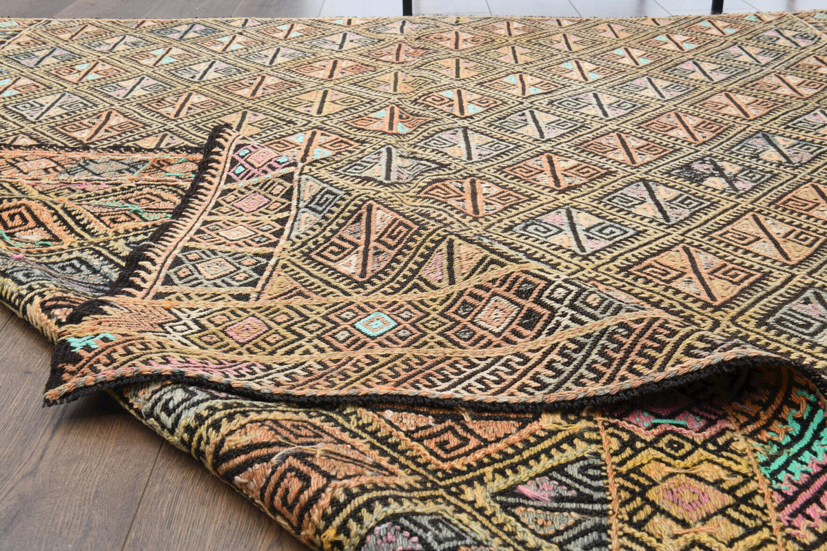 Greek Keys Kilim Carpet