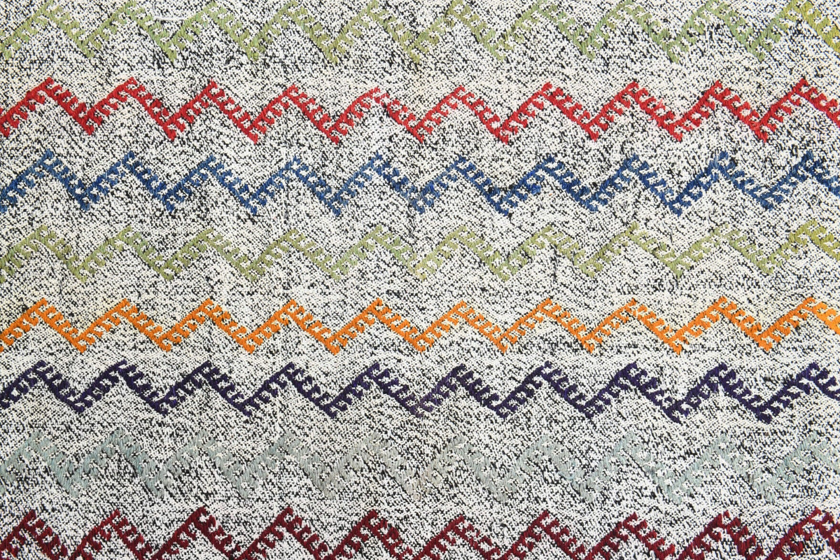 Zig-Zag Flatweave Vintage Area Rug