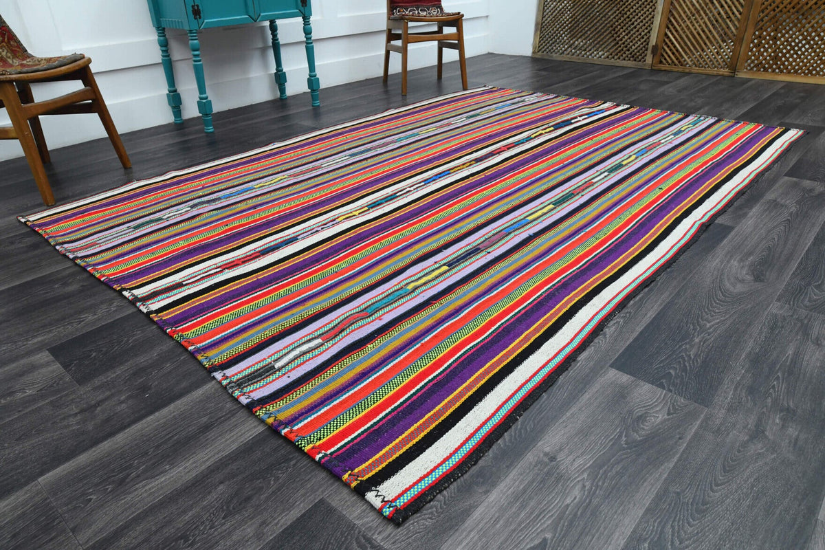 El yapımı vintage halı 193x272 cm çizgili desenli yün - yakın çekim doku detayı