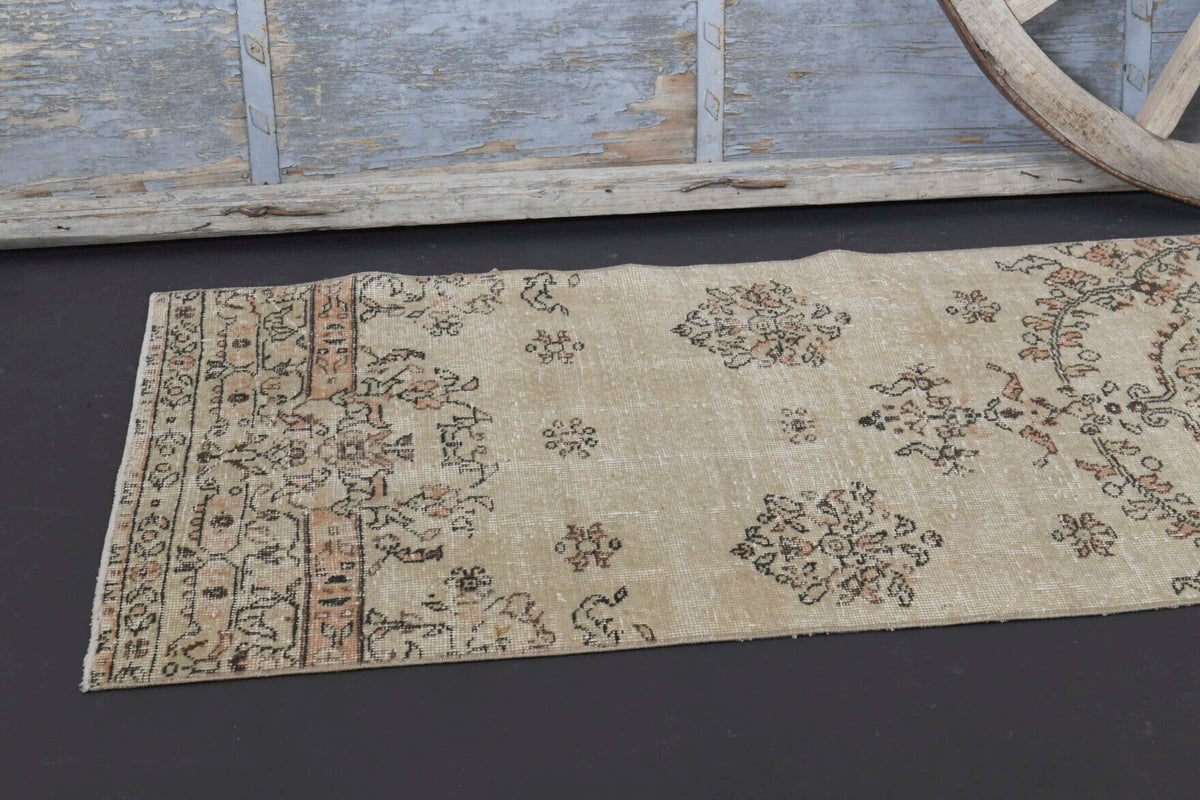 El yapımı vintage yolluk 79x310 cm çiçek desenli desenli yün - kenar ve saçak detayı