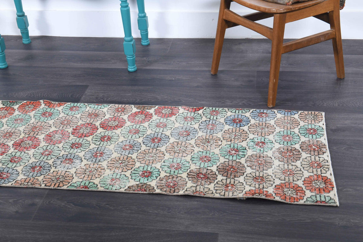 El yapımı vintage yolluk 64x277 cm çiçek desenli desenli yün - mekan görünümü