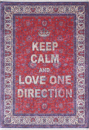 "Keep Calm and Love One Direction" Temalı Kırmızı Halı