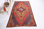 1970'lerden Anadolu kökenli oryantal desenli el dokuma vintage halı, 145x278 cm