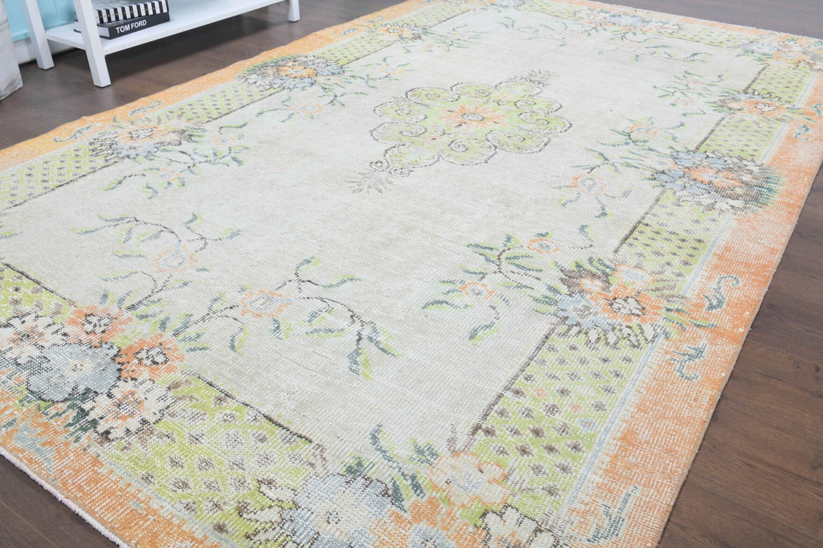 El yapımı vintage halı 183x305 cm çiçek desenli desenli yün - yakın çekim doku detayı