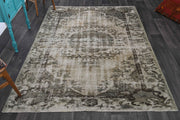 1970'lerden Anadolu kökenli oryantal desenli el dokuma vintage halı, 192x279 cm