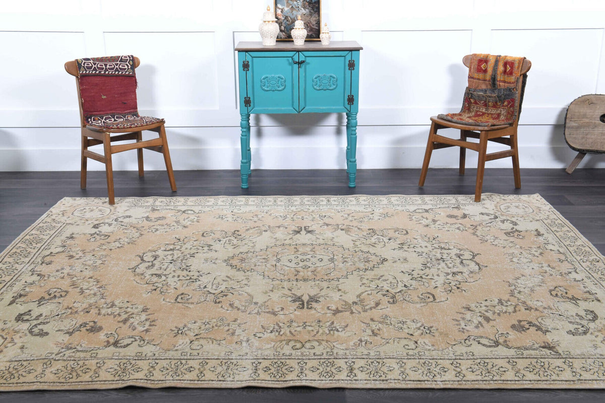 Vintage Oriental Area Anatolian Rug