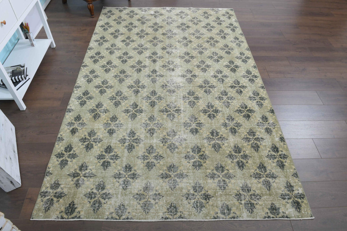 Vintage Hereke Floral Area Rug