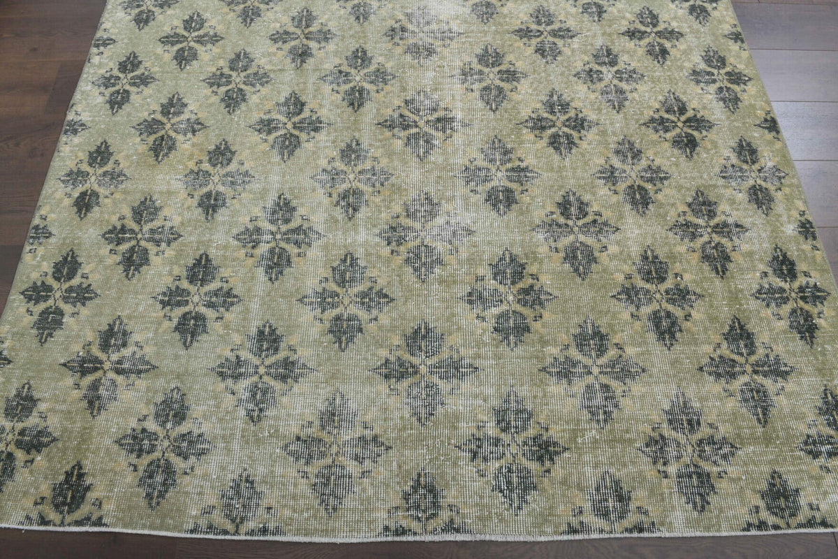 Vintage Hereke Floral Area Rug