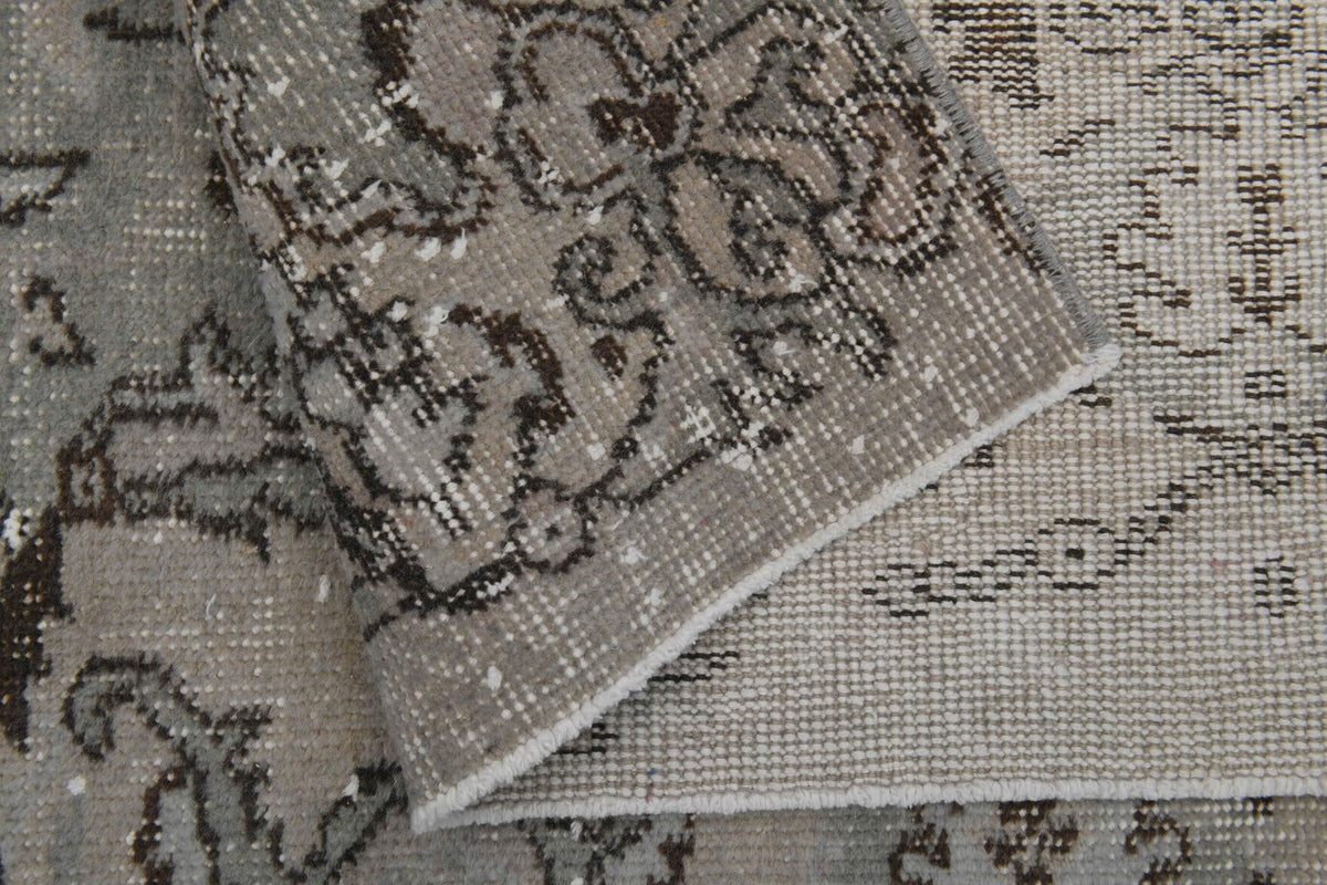 El yapımı vintage halı 152x274 cm çiçek desenli desenli yün - ışık altında renk detayı