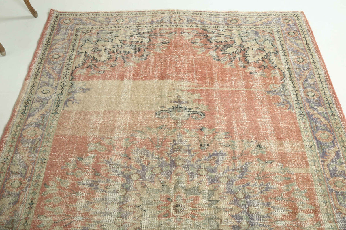 El yapımı vintage halı 183x274 cm çiçek desenli desenli yün - üstten görünüm