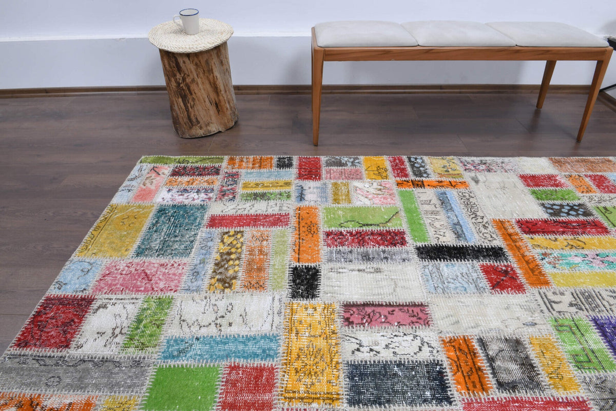 El yapımı vintage halı 249x353 cm tribal desenli yün - farklı açıdan görünüm