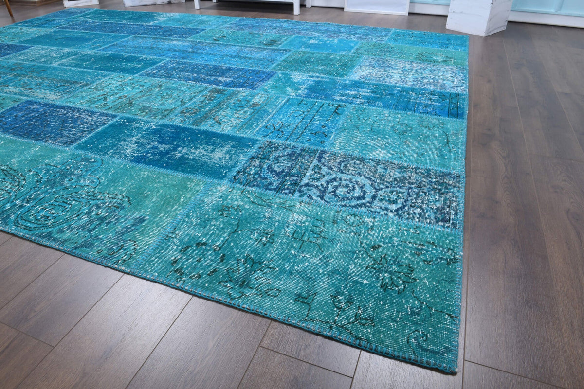 El yapımı vintage halı 254x353 cm i̇kat desenli yün - mekan görünümü
