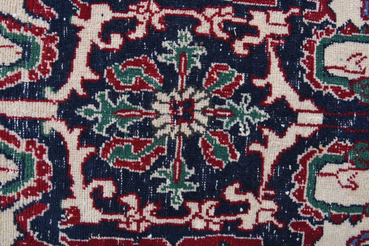 El yapımı vintage halı 244x427 cm oryantal desenli yün - mekan görünümü