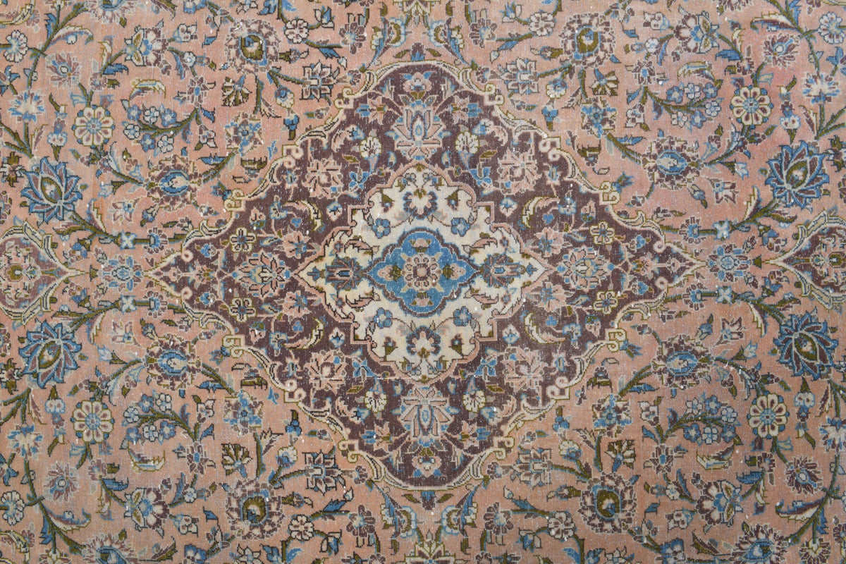 El yapımı vintage halı 287x411 cm oryantal desenli yün - açık alan görünümü