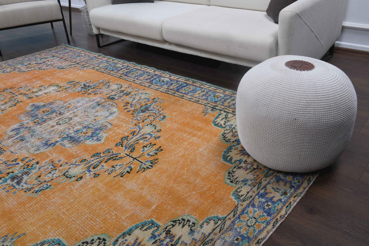 El yapımı vintage halı 183x274 cm oryantal desenli yün - yakın çekim doku detayı