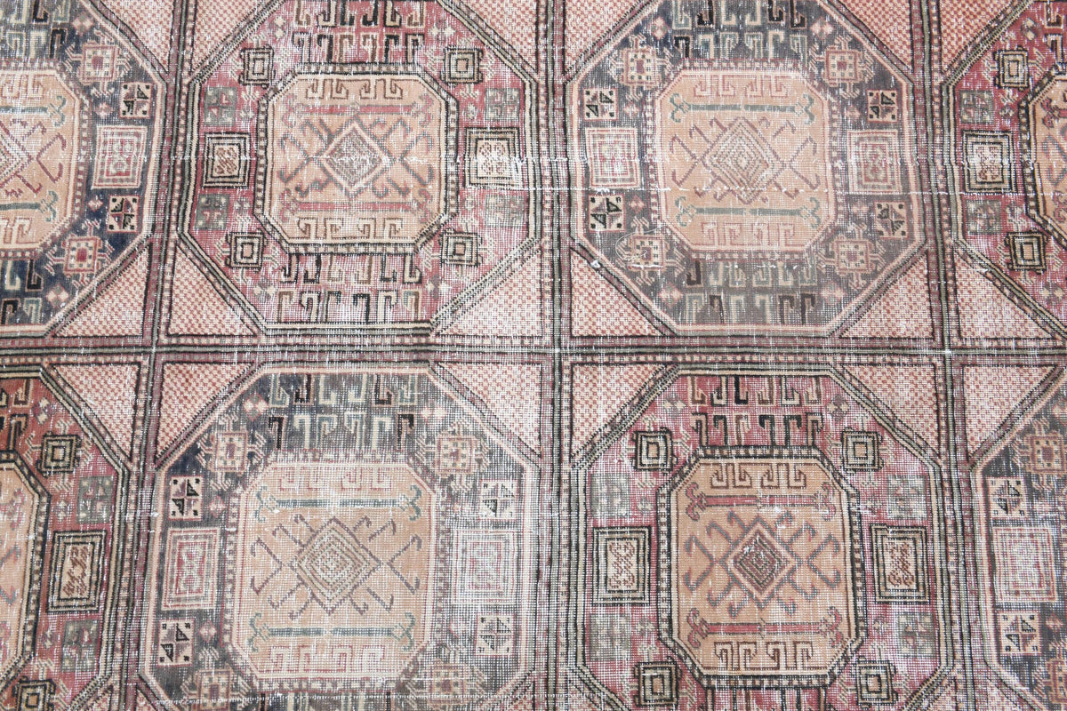 El yapımı vintage halı 183x274 cm i̇kat desenli yün - mekan görünümü
