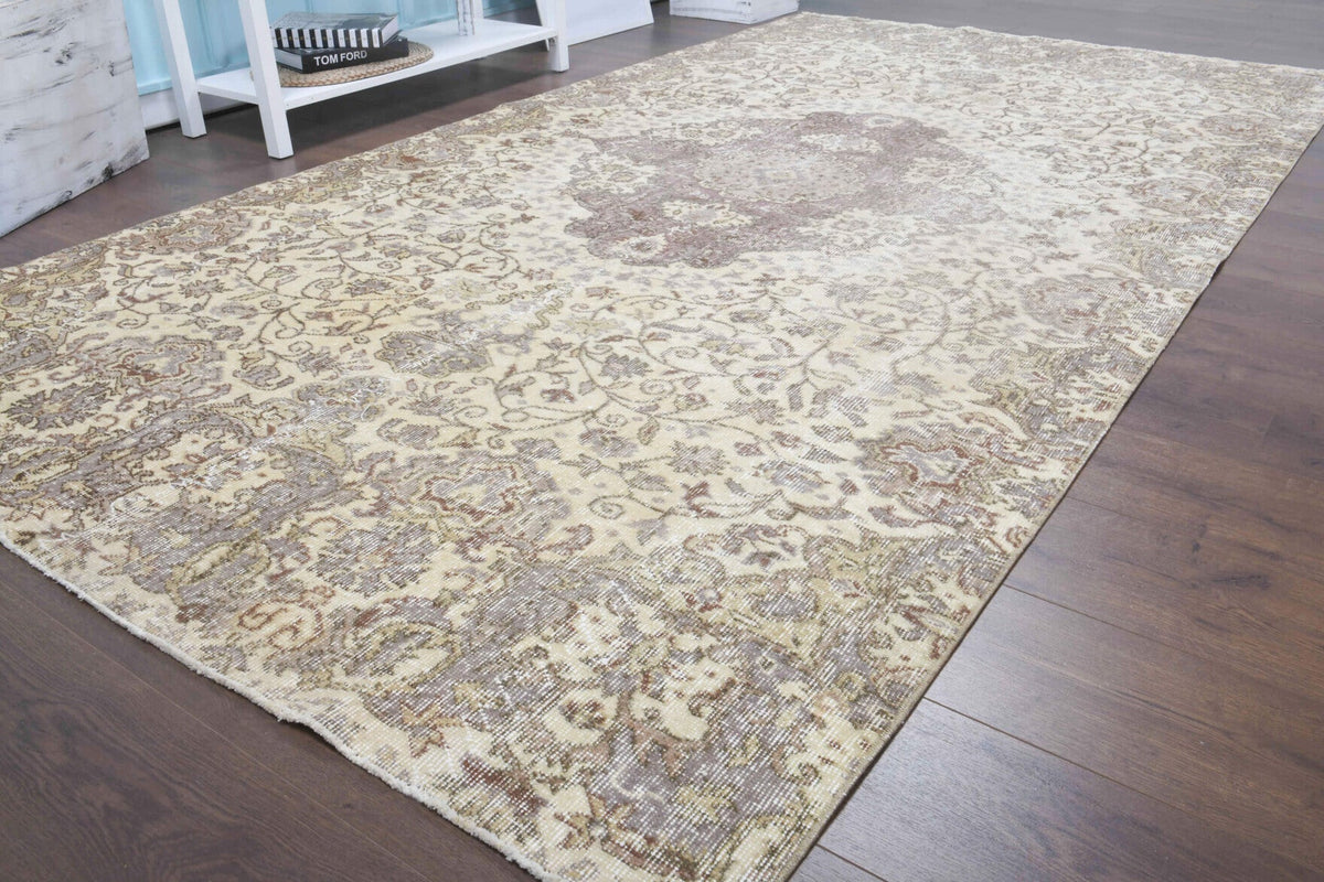 Vintage Hereke Floral Beige Rug