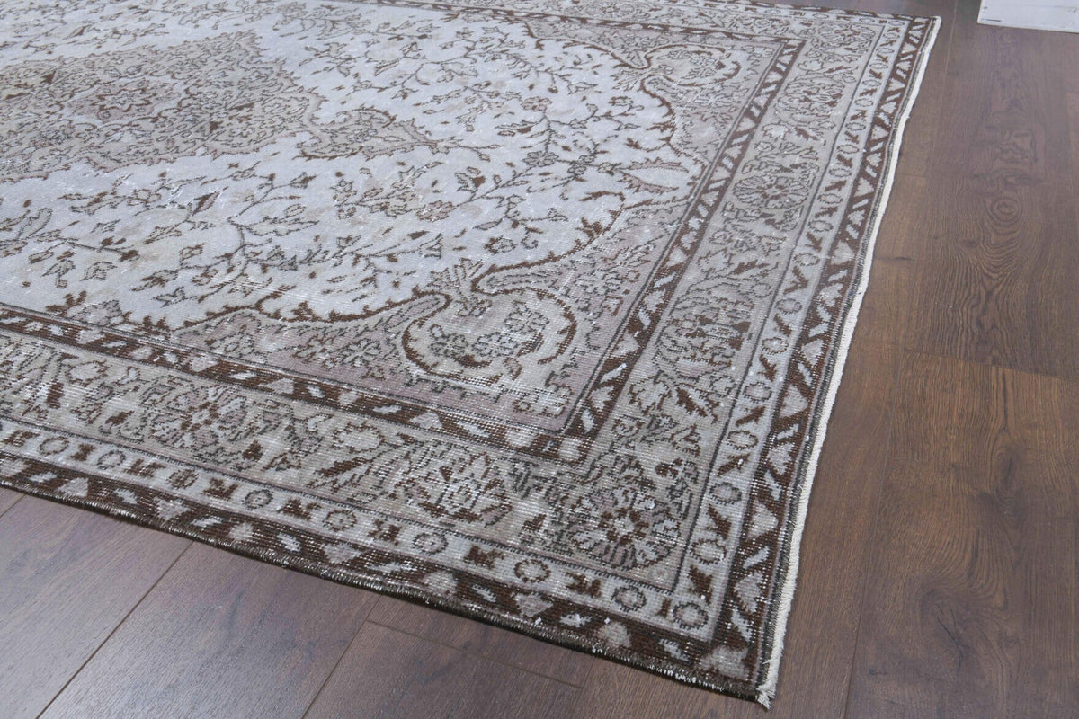 Vintage Area Oushak Rug