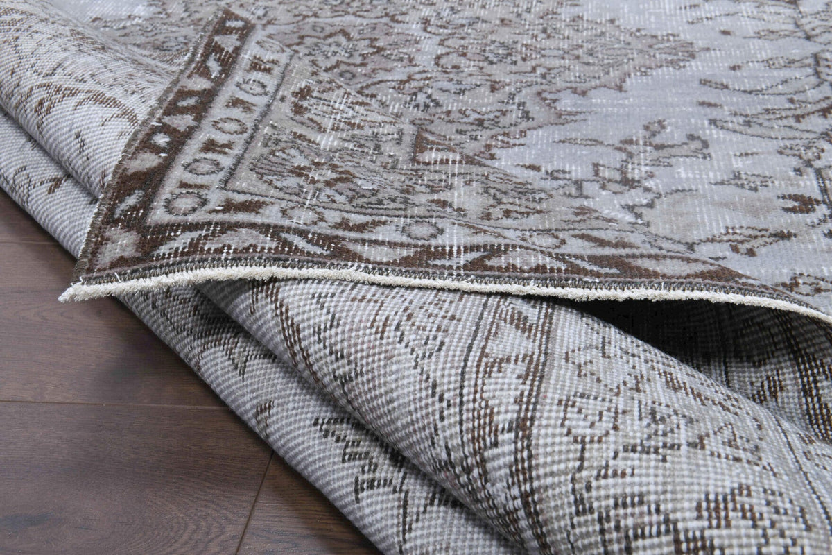 Vintage Area Oushak Rug