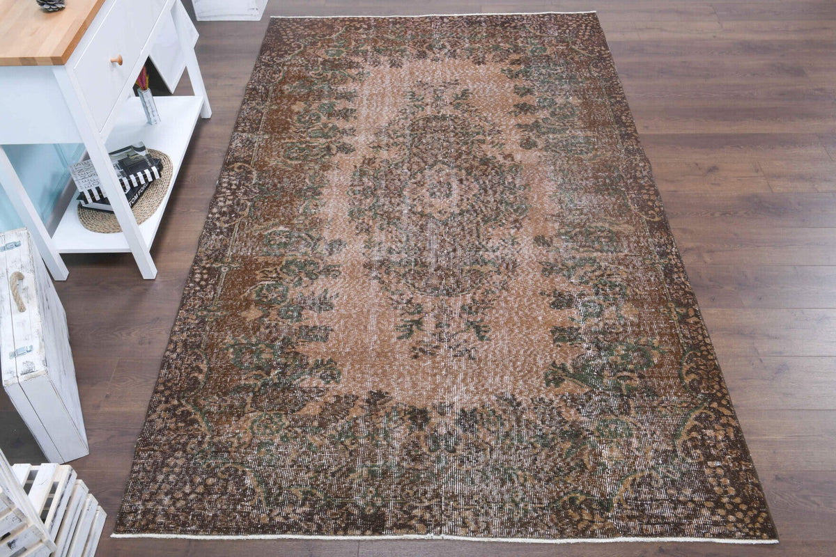 El yapımı vintage halı 170x274 cm oryantal desenli yün - yakın çekim doku detayı
