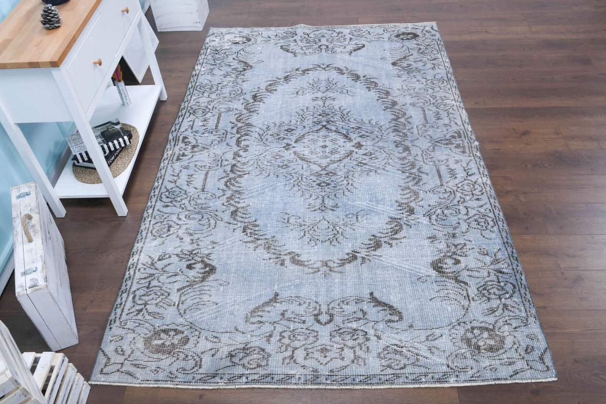 Vintage Oriental Anatolian Area Rug