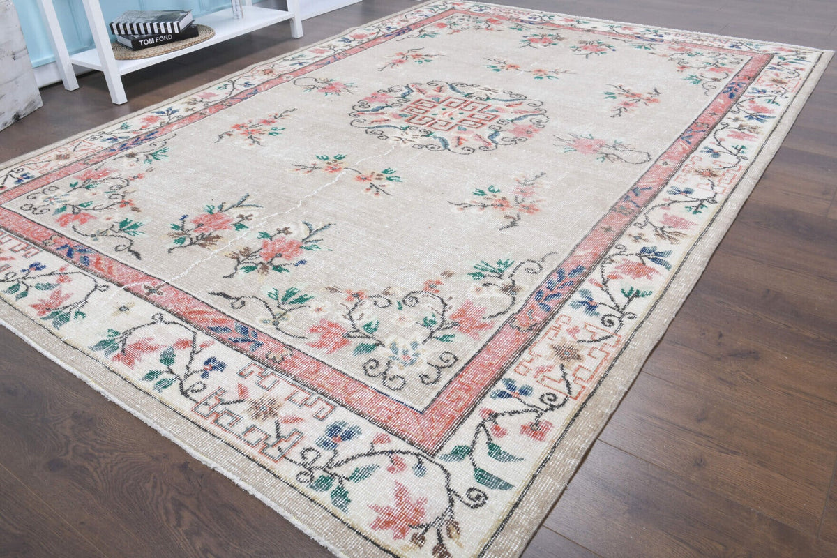 Oriental Vintage Oushak Area Rug