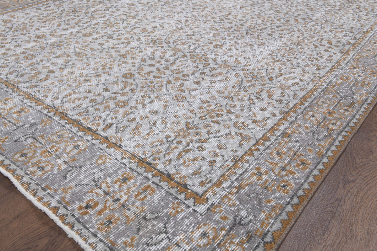 Vintage Mystic Area Hereke Rug