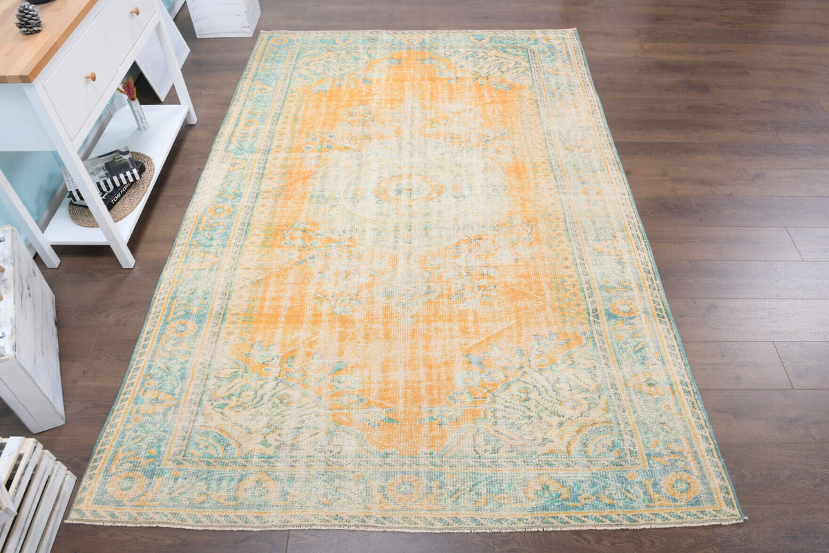 El yapımı vintage halı 183x274 cm oryantal desenli yün - yakın çekim doku detayı