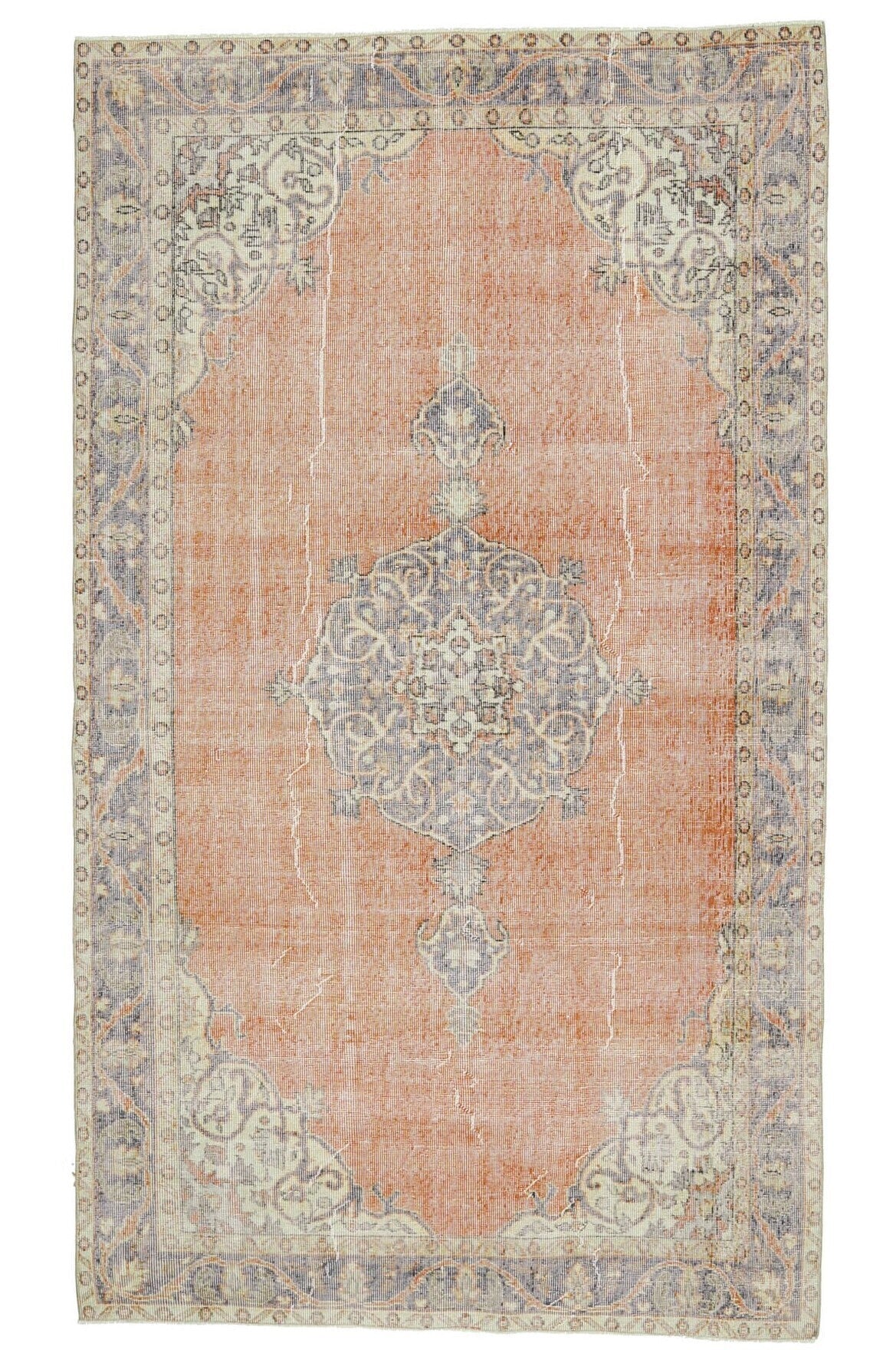 155x275 cm turuncu ve bej oryantal madalyonlu el dokuma vintage halı – üstten tam görünüm