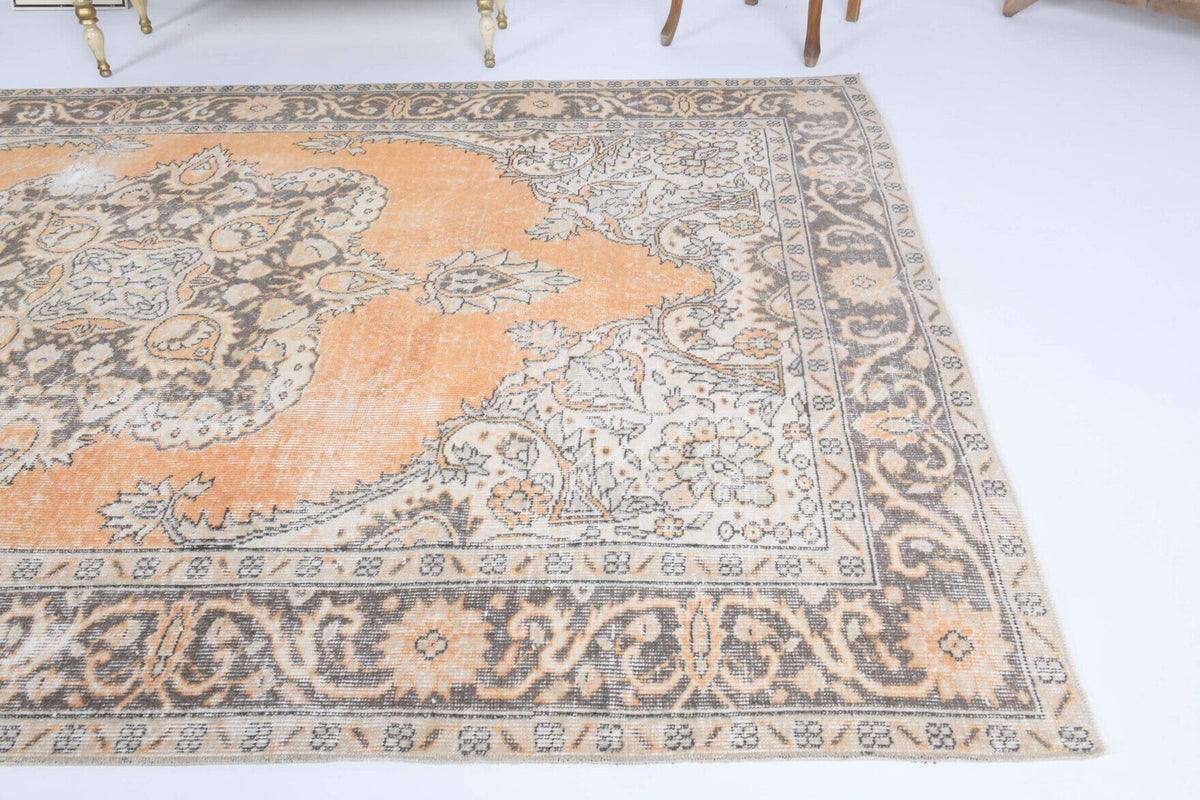 El yapımı vintage halı 183x274 cm oryantal desenli yün - kenar ve saçak detayı