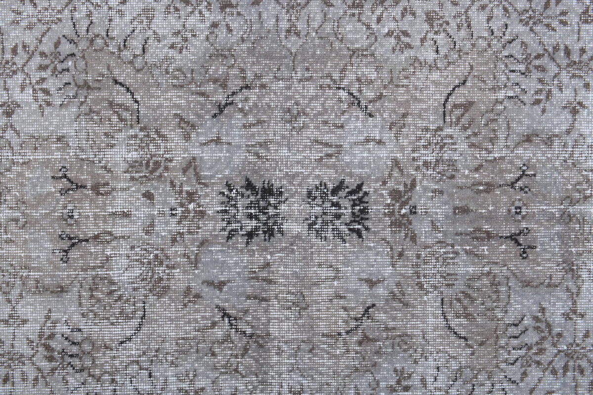 El yapımı vintage halı 178x277 cm oryantal desenli yün - açık alan görünümü