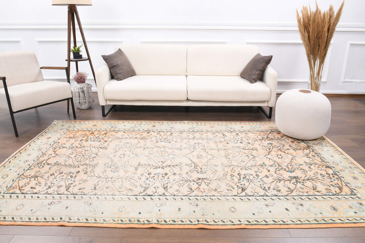 Vintage Hereke Floral Area Rug