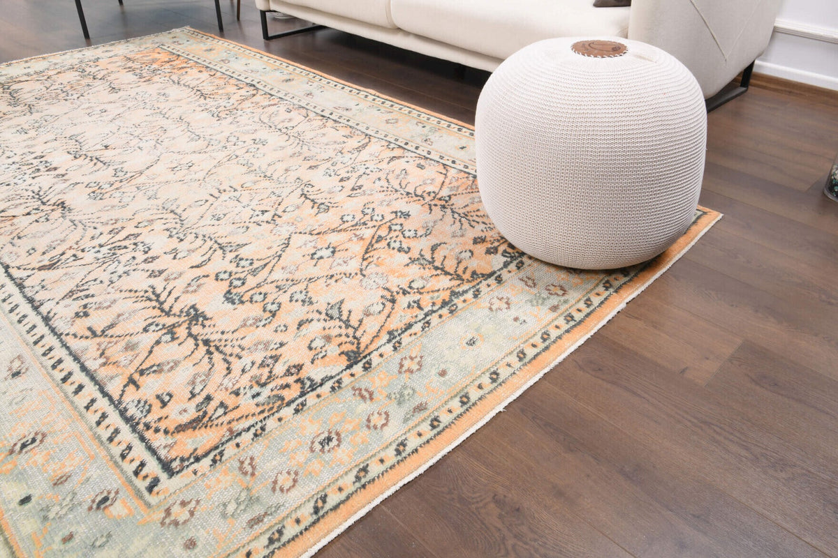 Vintage Hereke Floral Area Rug