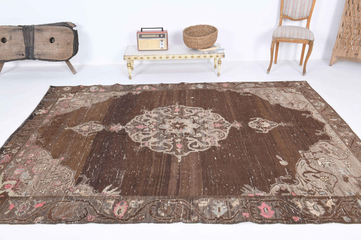 Brown Oushak Vintage Area Rug