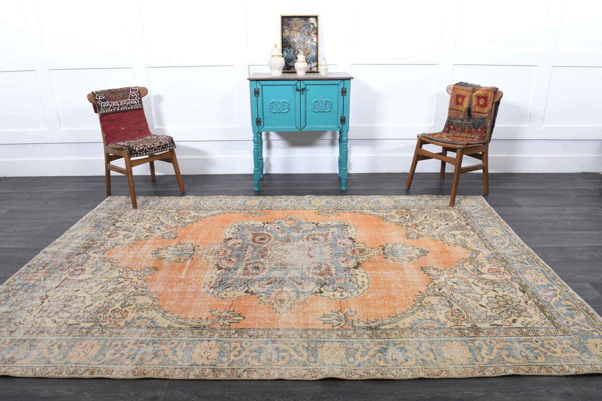 El yapımı vintage halı 183x274 cm oryantal desenli yün - kenar ve saçak detayı