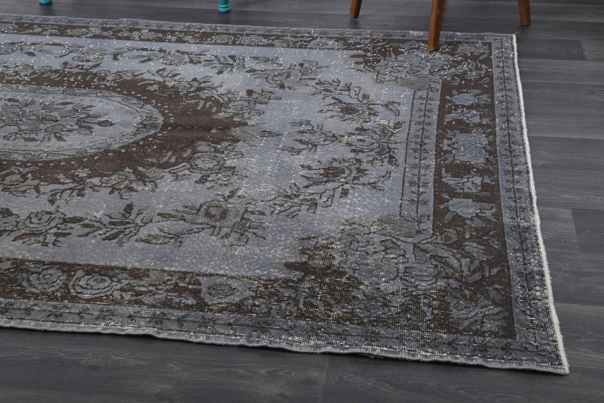 El yapımı vintage halı 183x290 cm oryantal desenli yün - mekan görünümü
