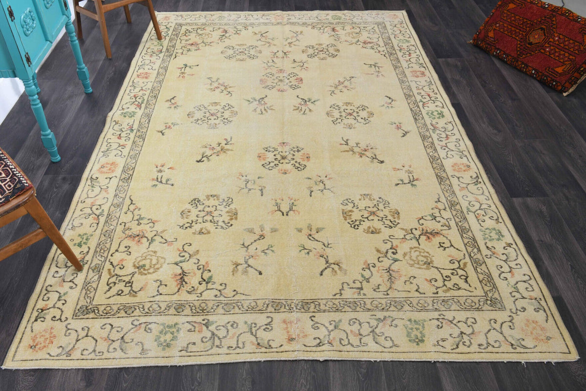 Beige Vintage Oushak Area Rug