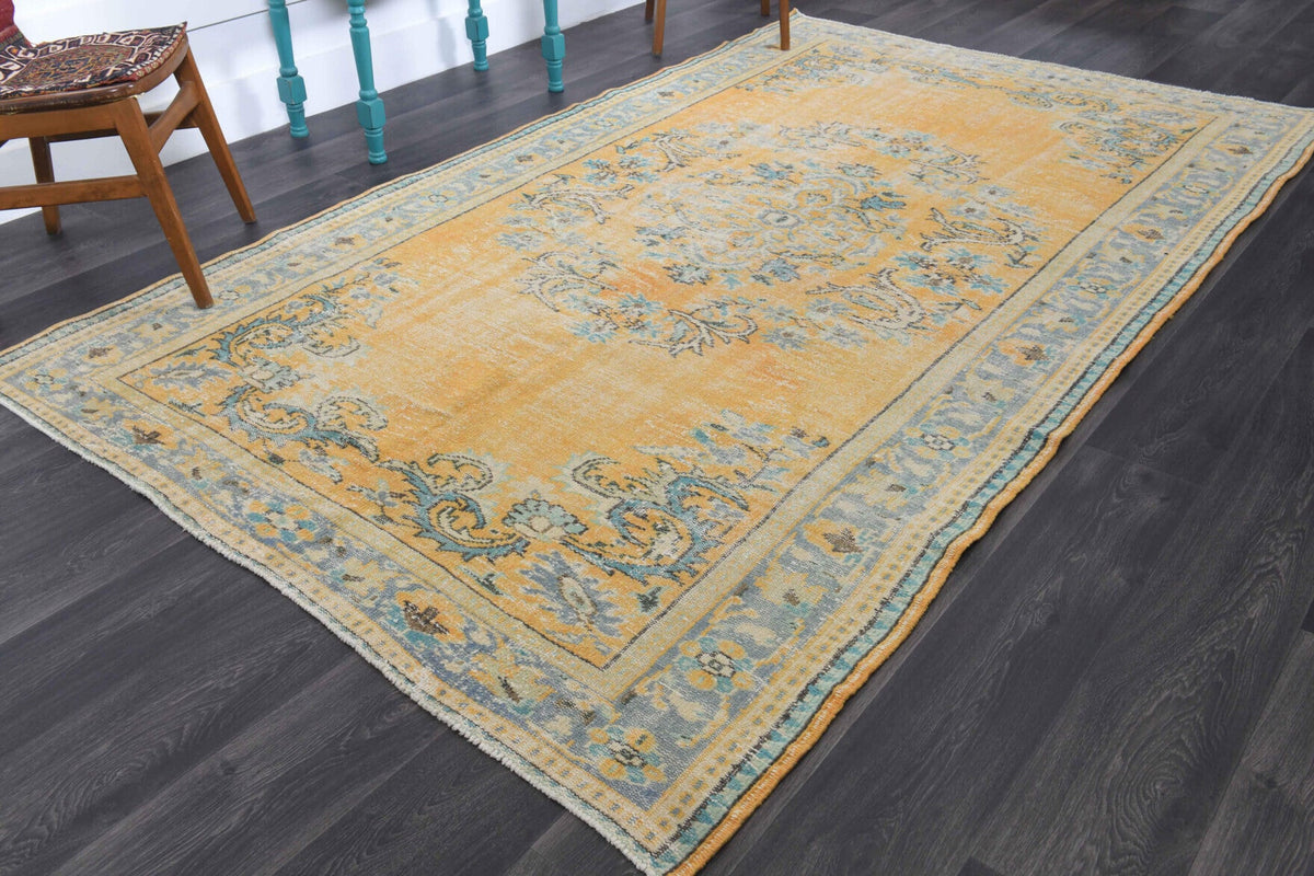 Oriental Anatolian Vintage Area Rug