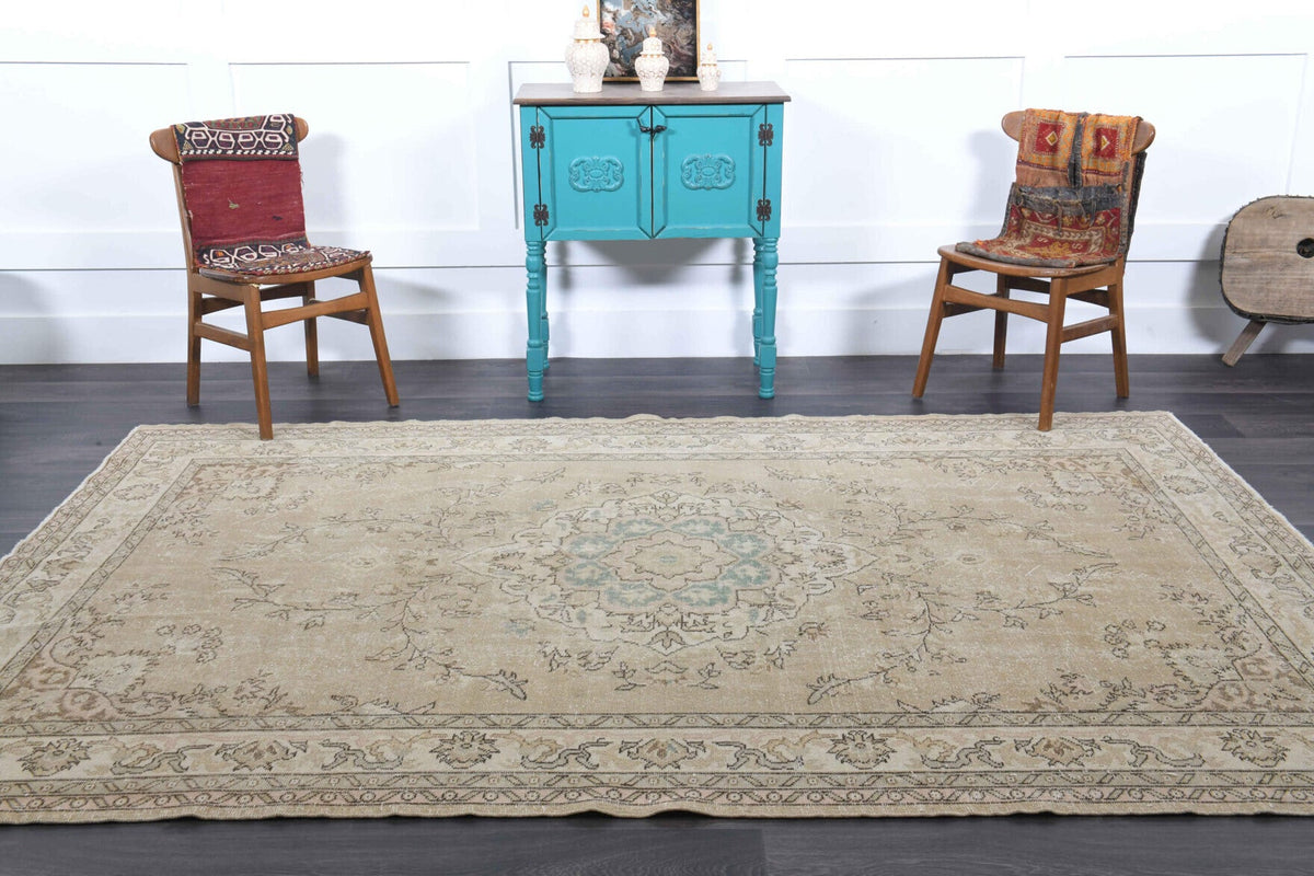 El yapımı vintage halı 196x300 cm oryantal desenli yün - desen detayı