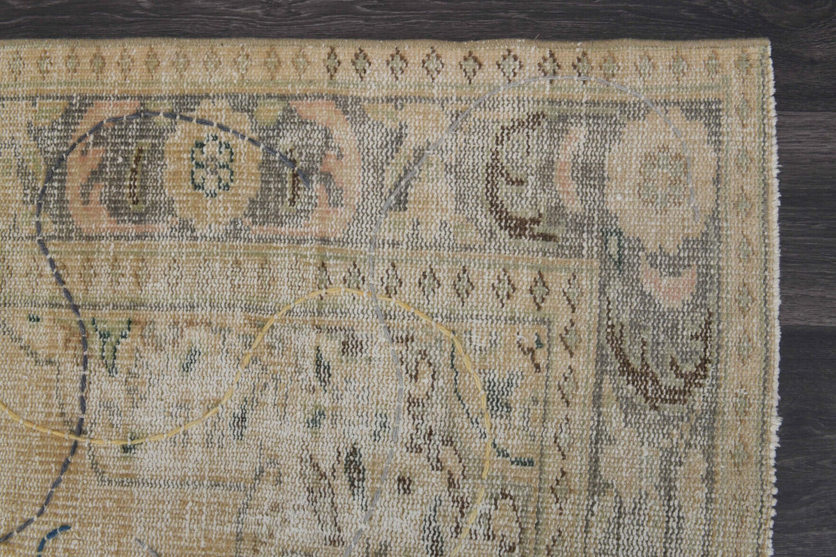 Designer&prime;s Choice - Vintage Area Anatolian Carpet
