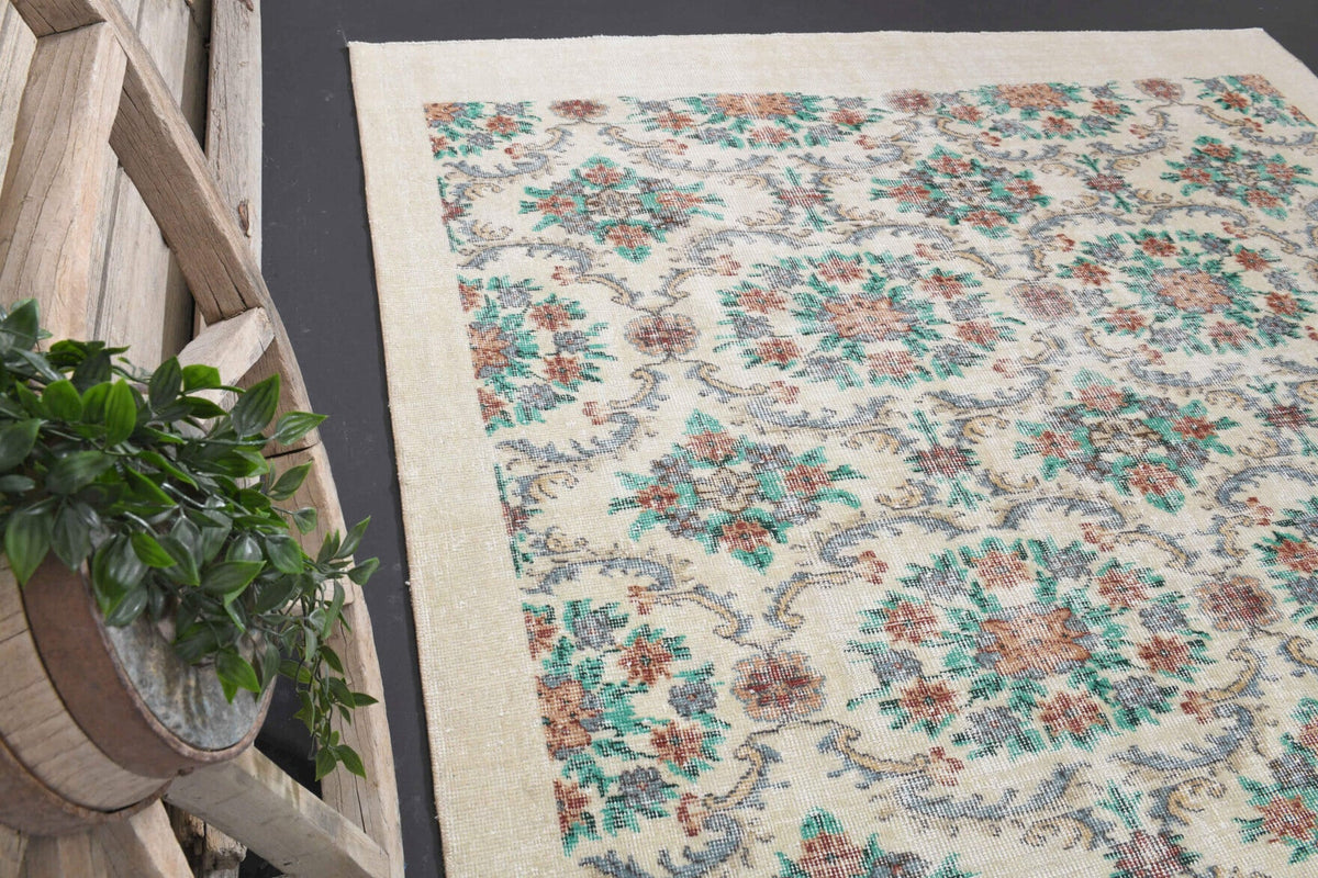 Allover Floral Hereke Vintage Rug