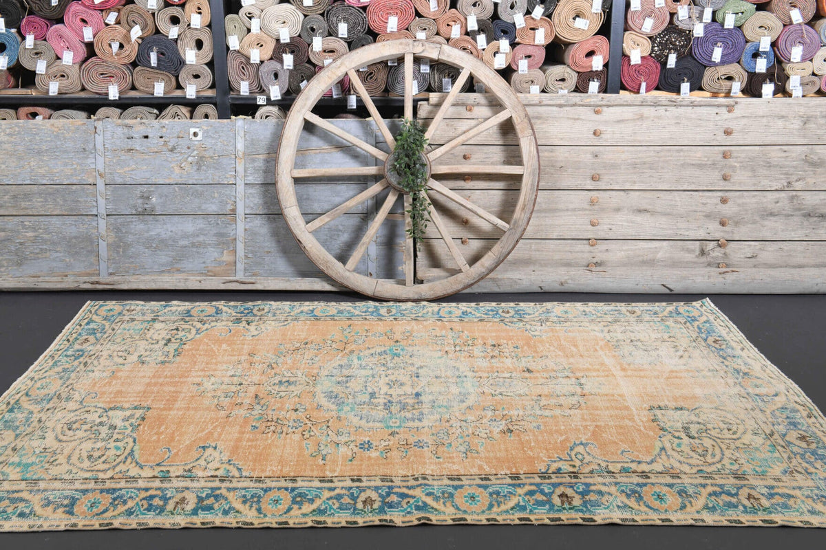 6x9 Vintage Area Anatolian Rug